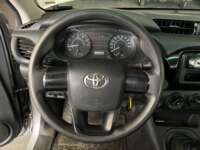 Toyota Hilux 2019 2p Cabina Sencilla L4/2.7 Man 2019 Toyota Hilux Venta Interiores 1