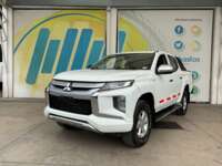 Mitsubishi L200 2021 4p Doble L4/2.5/T Diesel Man 4x4 2021 Mitsubishi L200 Venta Exteriores 1