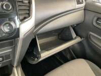 Mitsubishi L200 2021 4p Doble L4/2.5/T Diesel Man 4x4 2021 Mitsubishi L200 Venta Interiores 14
