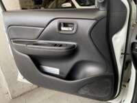 Mitsubishi L200 2021 4p Doble L4/2.5/T Diesel Man 4x4 2021 Mitsubishi L200 Venta Interiores 15