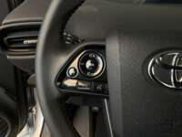 Toyota Prius 2021 5p Premium SR Híbrido L4/1.8 ECT-i 2021 Toyota Prius Venta Interiores 6