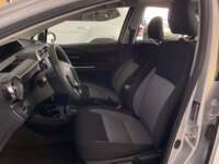 Toyota Prius 2019 5p C Hibrido L4/1.5/Aut 2019 Toyota Prius Venta Interiores 21