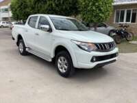 Mitsubishi L200 2019 4p Doble Cabina L4/2.4 Man 2WD 2019 Mitsubishi L200 Venta Exteriores 3