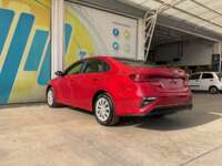 Kia Forte 2021 4p Sedán L L4/1.6 Man  2021 Kia Forte Venta Exteriores 7