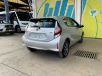 Toyota Prius 2019 5p C Hibrido L4/1.5/Aut 2019 Toyota Prius Venta Exteriores 5
