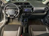 Toyota Prius 2019 5p C Hibrido L4/1.5/Aut 2019 Toyota Prius Venta Interiores 4