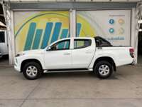Mitsubishi L200 2021 4p Doble L4/2.5/T Diesel Man 4x4 2021 Mitsubishi L200 Venta Exteriores 8