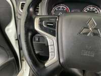 Mitsubishi L200 2021 4p Doble L4/2.5/T Diesel Man 4x4 2021 Mitsubishi L200 Venta Interiores 6