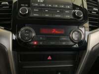 Mitsubishi L200 2021 4p Doble L4/2.5/T Diesel Man 4x4 2021 Mitsubishi L200 Venta Interiores 9