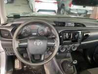 Toyota Hilux 2019 2p Cabina Sencilla L4/2.7 Man 2019 Toyota Hilux Venta Interiores 4