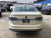 Volkswagen Virtus 2024 4p Trendline L4/1.6 Tiptronic IMG_9956