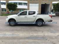 Mitsubishi L200 2019 4p Doble Cabina L4/2.4 Man 2WD 2019 Mitsubishi L200 Ingreso Exteriores 7