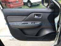 Mitsubishi L200 2019 4p Doble Cabina L4/2.4 Man 2WD 2019 Mitsubishi L200 Ingreso Interiores 13