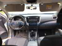 Mitsubishi L200 2019 4p Doble Cabina L4/2.4 Man 2WD 2019 Mitsubishi L200 Ingreso Interiores 17