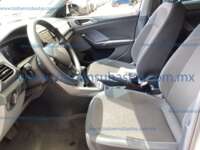 Volkswagen T-Cross 2024 5p Trendline L4/1.6 Tiptronic 2024 Volkswagen T-Cross Ingreso Interiores 1