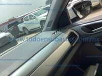 Volkswagen T-Cross 2024 5p Trendline L4/1.6 Tiptronic 2024 Volkswagen T-Cross Ingreso Interiores 19