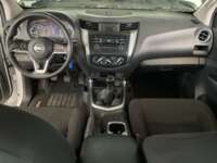 Nissan NP300 Frontier 2022 4p XE L4/2.5 Man 2022 Nissan NP300 Frontier Venta Interiores 4