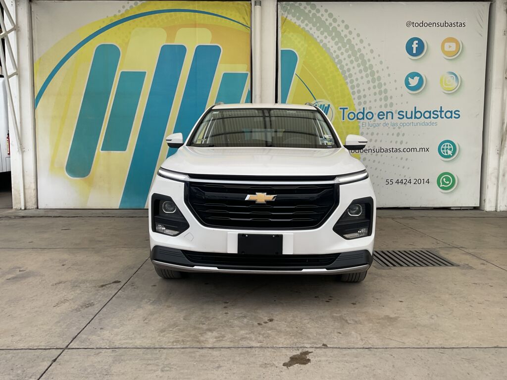 Chevrolet Captiva 2022 5p LT L4/1.5/T CVT 7/Pas 2022 Chevrolet Captiva Venta Exteriores 2