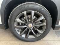 Chevrolet Captiva 2022 5p LT L4/1.5/T CVT 7/Pas 2022 Chevrolet Captiva Venta Llantas 1