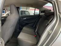 Chevrolet Onix 2023 4p LS L3/1.0/T Aut 2023 Chevrolet Onix Venta Interiores 19