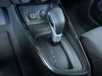 Chevrolet Onix 2023 4p LS L3/1.0/T Aut 2023 Chevrolet Onix Venta Interiores 9