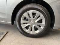 Chevrolet Onix 2023 4p LS L3/1.0/T Aut 2023 Chevrolet Onix Venta Llantas 10
