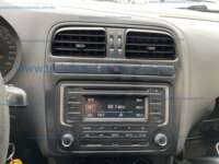 Volkswagen Vento 2018 4p Comfortline L4/1.6 Man 2018 Volkswagen Vento Ingreso Interiores 9