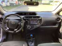 Toyota Prius 2019 5p C Hibrido L4/1.5/Aut 2019 Toyota Prius Venta Interiores 1