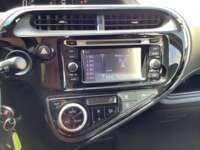 Toyota Prius 2019 5p C Hibrido L4/1.5/Aut 2019 Toyota Prius Venta Interiores 6