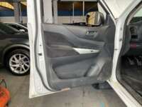 Nissan NP300 Frontier 2020 4p Diesel L4/2.5/T 4X4 Man Paq. Seg. 2020 Nissan NP300 Frontier Venta Interiores 14