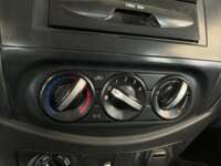 Nissan NP300 Frontier 2020 4p Diesel L4/2.5/T 4X4 Man Paq. Seg. 2020 Nissan NP300 Frontier Venta Interiores 8
