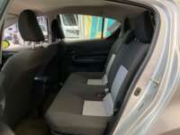 Toyota Prius 2018 5p C Híbrido L4/1.5 Aut 2018 Toyota Prius Venta Interiores 23