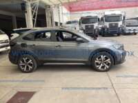 Volkswagen Nivus 2024 5p Highline L3/1.0/T Tiptronic IMG_0308