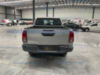 Toyota Hilux 2019 4p Doble Cabina Base L4/2.7 Man  2019 Toyota Hilux Ingreso Exteriores 6