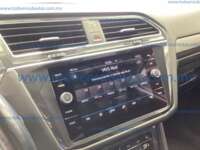 Volkswagen Tiguan 2022  5p R-Line L4/2.0/T DSG Línea Nueva  2022 Volkswagen Tiguan Ingreso Interiores 10