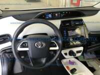 Toyota Prius 2017 5p Base Híbrido L4/1.8 Aut  2017 Toyota Prius Ingreso Interiores 0