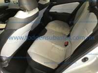 Toyota Prius 2017 5p Base Híbrido L4/1.8 Aut  2017 Toyota Prius Ingreso Interiores 19