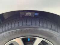 Toyota Prius 2018 5p C Híbrido L4/1.5 Aut 2018 Toyota Prius Venta Llantas 12