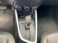 Chevrolet Onix 2023 4p LT L3/1.0/T Aut IMG_4316