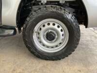 Toyota Hilux 2019 4p Doble Cabina Base L4/2.7 Man  2019 Toyota Hilux Venta Llantas 4