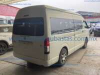 Toyota Hiace 2019 5p L4/2.7 Man 15/Pas IMG_0317