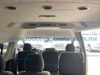 Toyota Hiace 2019 5p L4/2.7 Man 15/Pas 2019 Toyota Hiace Ingreso Interiores 19