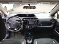 Toyota Prius 2019 5p C Hibrido L4/1.5/Aut 2019 Toyota Prius Venta Interiores 1