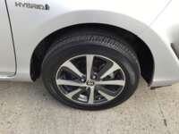 Toyota Prius 2019 5p C Hibrido L4/1.5/Aut 2019 Toyota Prius Venta Llantas 1