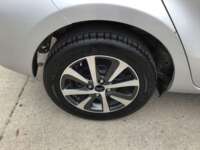 Toyota Prius 2019 5p C Hibrido L4/1.5/Aut 2019 Toyota Prius Venta Llantas 4
