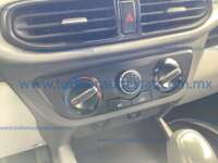 Hyundai Grand i10 2021 5p GL Mid L4/1.2 Aut 2021 Hyundai Grand i10 Ingreso Interiores 10