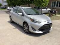 Toyota Prius 2019 5p C Hibrido L4/1.5/Aut 2019 Toyota Prius Venta Exteriores 3