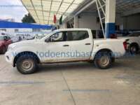 Nissan NP300 Frontier 2020 4p S Diesel L4/2.5/T 4X4 Man IMG_0338