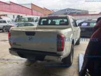 Nissan NP300 Frontier 2020 4p S Diesel L4/2.5/T 4X4 Man IMG_0343