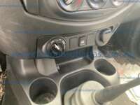 Nissan NP300 Frontier 2020 4p S Diesel L4/2.5/T 4X4 Man 2020 Nissan NP300 Frontier Ingreso Interiores 11